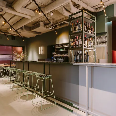 Ξενοδοχείο Supernova 4*